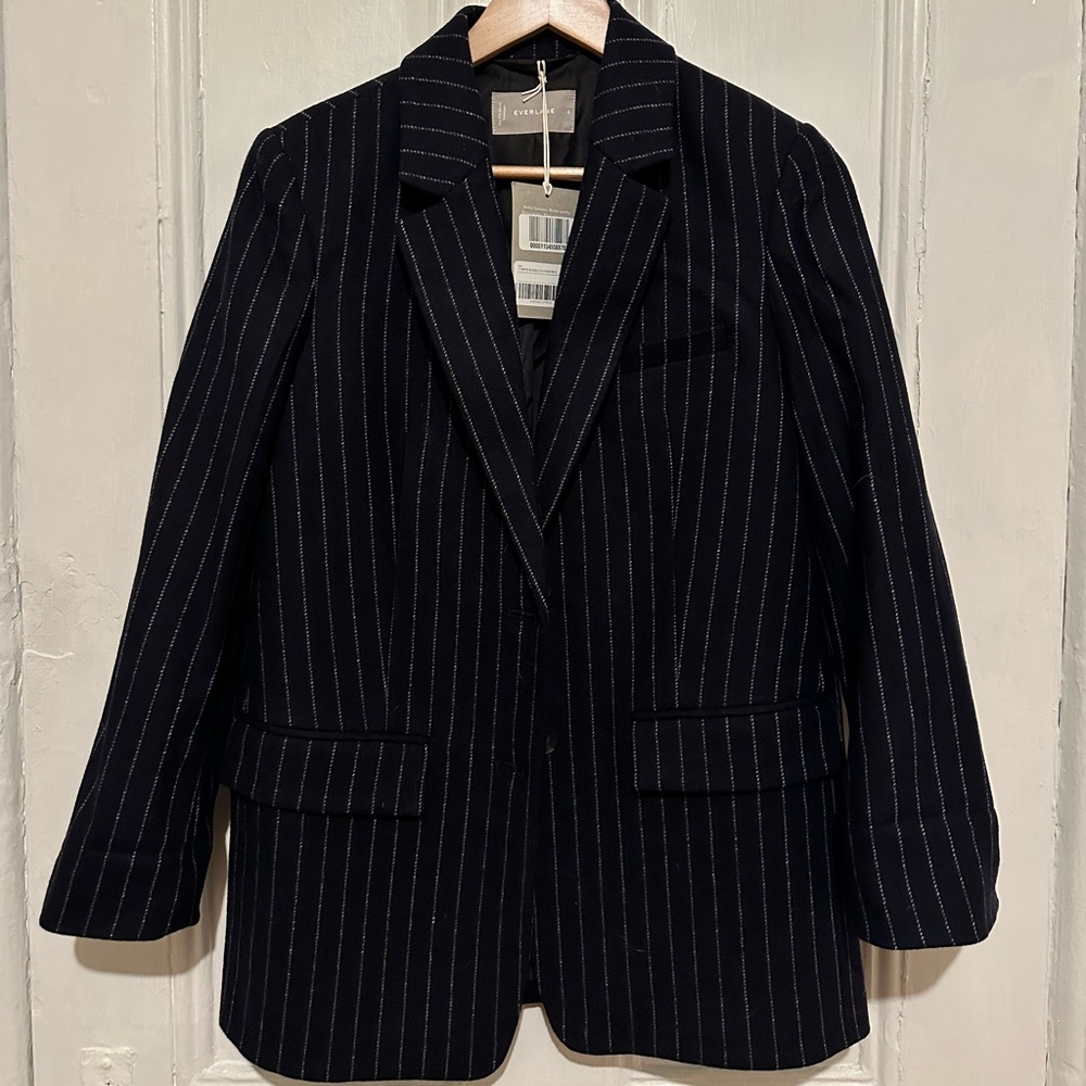 Everlane Oversized Blazer in Navy Pinstripe - size 0
